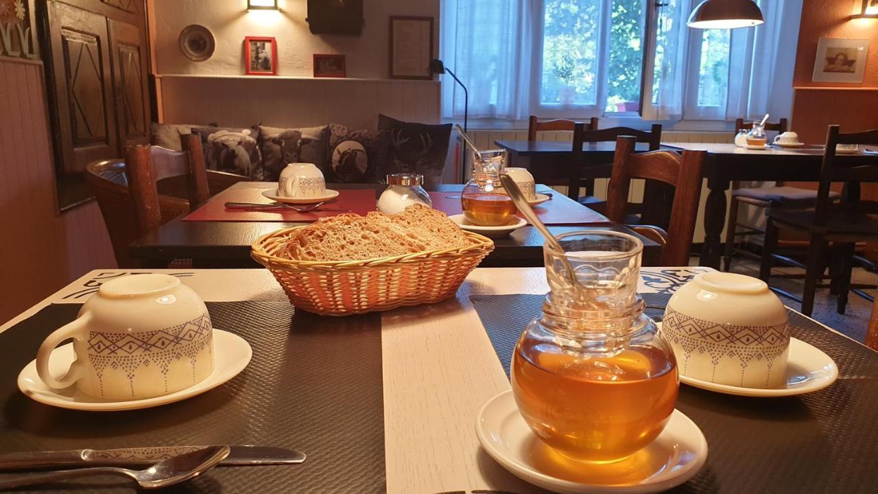 Auberge De Trente Pas Saint-Ferréol-Trente エクステリア 写真